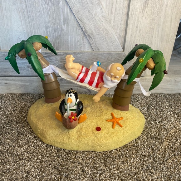 GEMMY SANTA IN HAMMOCK ANIMATED MUSICAL FIGURE JIMMY BUFFETT 5 O'CLOCK SOMEWHERE - Picture 6 of 10